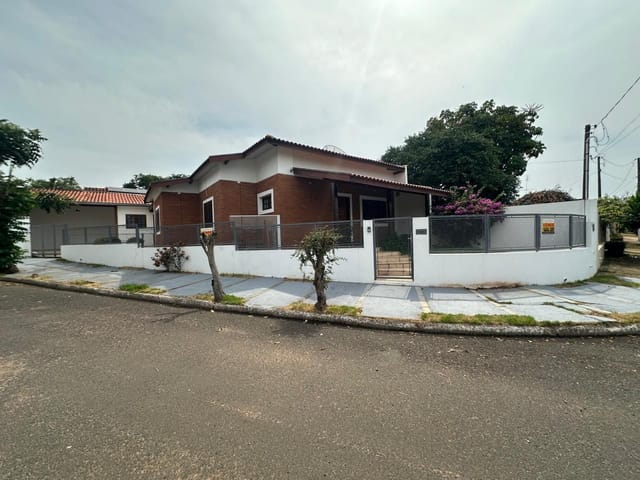 Foto do Casa - Casa com 2 dormitórios à venda, 100 m² por R$ 800.000,00 - Jardim Holanda - Holambra/SP | MARIANA FURIO DE WIT CORRETORA DE SEGUROS E IMOVEIS LTDA