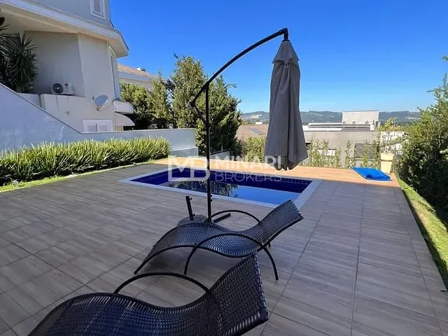 Casa 3 quartos e 5 banheiros, à venda ou para alugar, no bairro Alphaville em Santana de Parnaíba