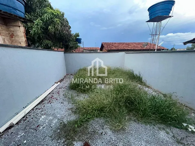 Casa 2 quartos e 1 banheiro, à venda, no bairro Setor Central em Guapó