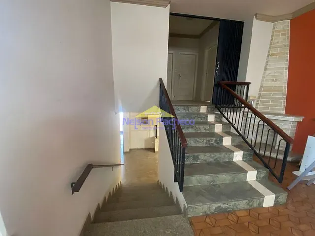 Casa com 285m² 3 quartos e 2 banheiros, para alugar, no bairro Centro em Capivari