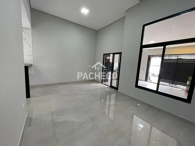 Casa 3 quartos e 2 banheiros, à venda, no bairro Vila Pântano II em Santa Bárbara D'Oeste