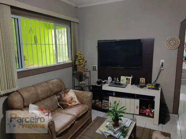 Casa com 192m² 2 quartos e 2 banheiros, à venda, no bairro Chácara Seis de Outubro em São Paulo