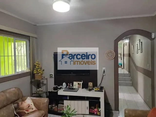 Casa com 192m² 2 quartos e 2 banheiros, à venda, no bairro Chácara Seis de Outubro em São Paulo