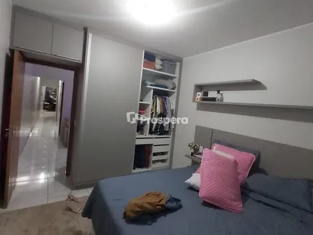 Casa com 180m² 3 quartos e 1 banheiro, à venda, no bairro Setor Summerville 1ª e 2ª Etapa em Anápolis