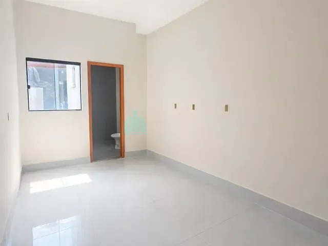 Casa 2 quartos e 2 banheiros, à venda, no bairro Loteamento Residencial Parque Imperial em Catalão