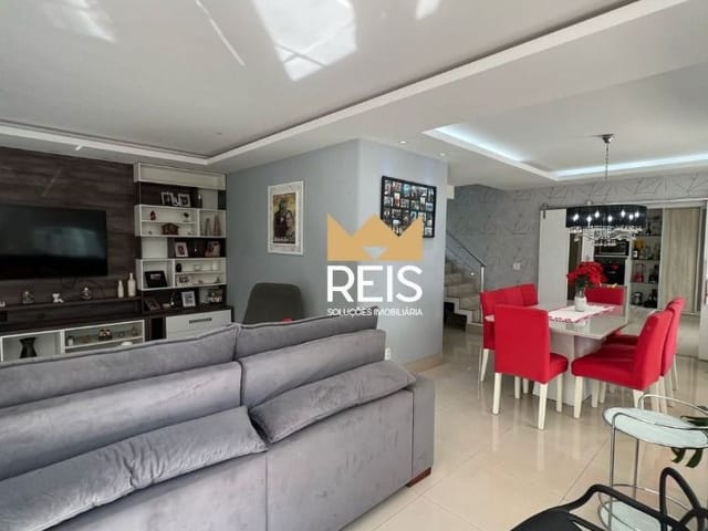 Casa com 558m² 6 quartos e 2 banheiros, à venda, no bairro Campo Grande em Rio de Janeiro