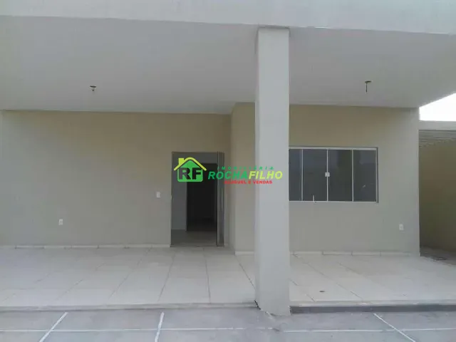 Casa com 390m² 4 quartos e 2 banheiros, à venda, no bairro Gurupi em Teresina