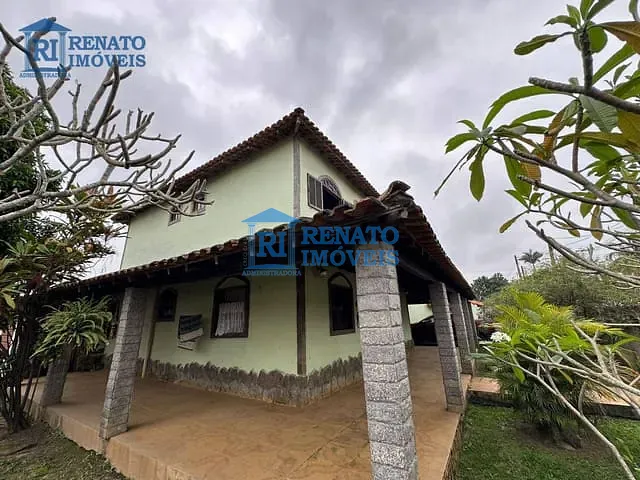 Casa 4 quartos e 2 banheiros, à venda, no bairro Centro em Maricá