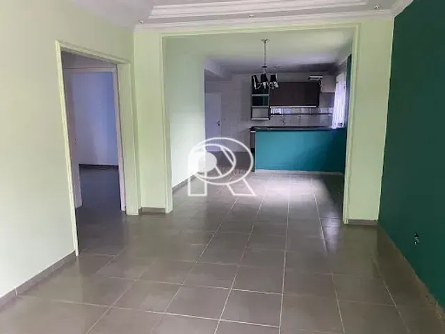 Casa à venda, no bairro Jardim Brasil em Registro