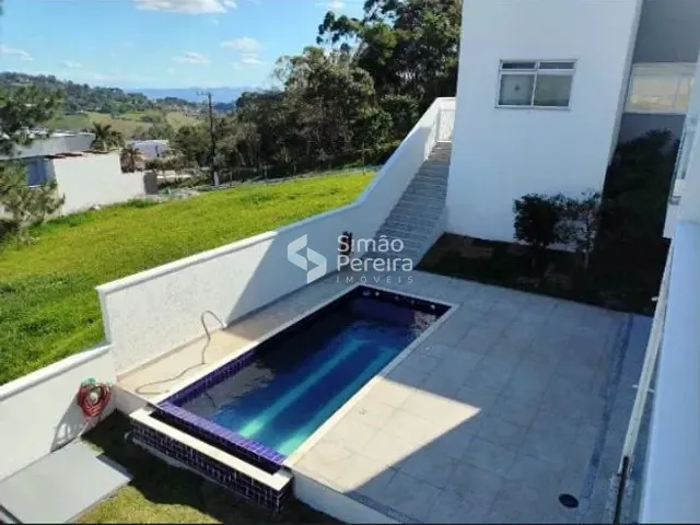 Casa com 246m² 3 quartos e 3 banheiros, à venda, no bairro Spina Ville II em Juiz de Fora