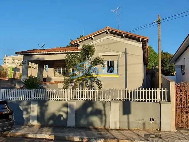 Casa com 366m² 3 quartos e 1 banheiro, à venda, no bairro Centro em Vinhedo