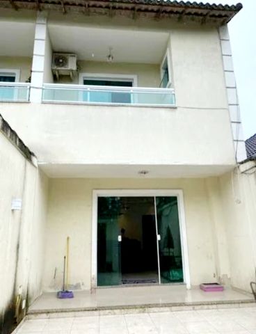 Casa com 130m² 3 quartos e 3 banheiros, à venda, no bairro Freguesia (Jacarepaguá) em Rio de Janeiro