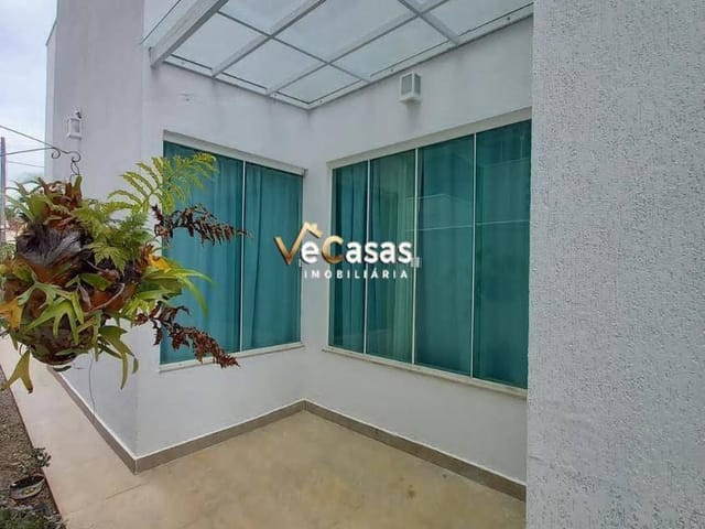 Casa com 360m² 4 quartos e 5 banheiros, à venda, no bairro Recreio em Rio das Ostras