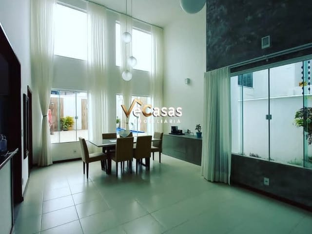 Casa com 360m² 4 quartos e 5 banheiros, à venda, no bairro Recreio em Rio das Ostras