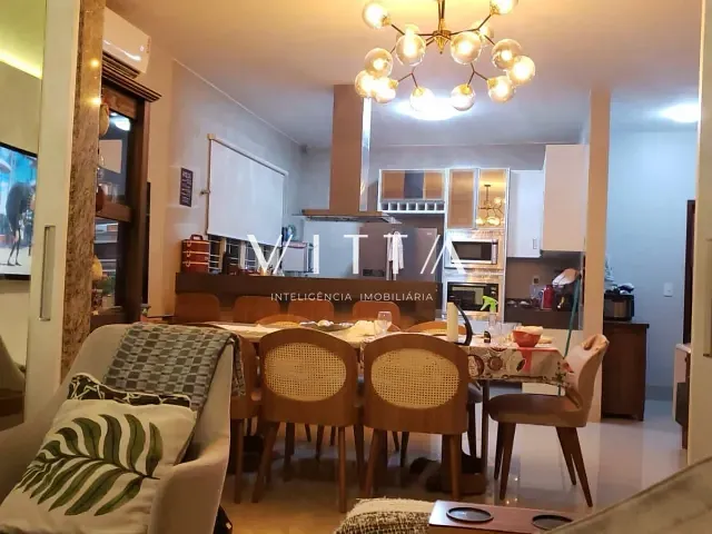 Casa com 300m² 3 quartos e 2 banheiros, à venda, no bairro Plano Diretor Norte em Palmas