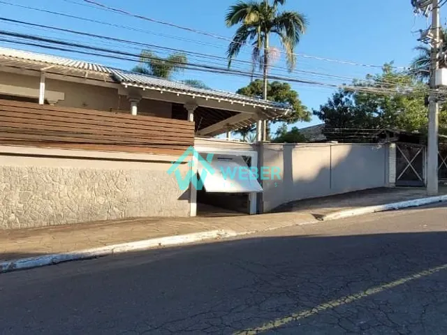 Casa com 300m² 3 quartos e 1 banheiro, para alugar, no bairro Rincão em Novo Hamburgo