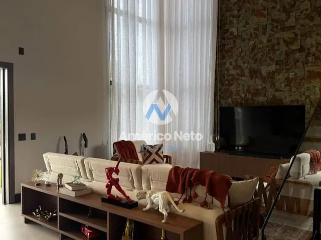 Casa 4 quartos e 2 banheiros, à venda, no bairro Ouro Fino em Santa Isabel