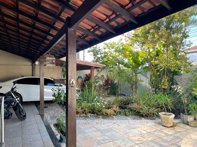Casa com 360m² 4 quartos e 4 banheiros, à venda, no bairro Alphaville em Campos dos Goytacazes