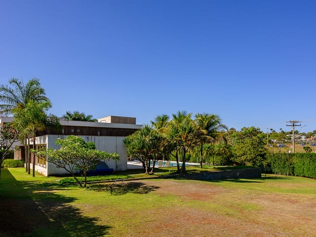Casa com 1320m² 4 quartos e 4 banheiros, à venda, no bairro Setor de Habitações Individuais Sul em Brasília