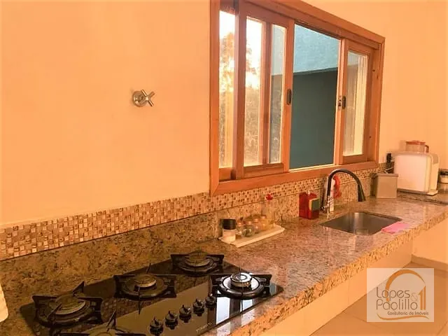 Casa com 716m² 5 quartos e 3 banheiros, à venda, no bairro Campos de Atibaia em Atibaia