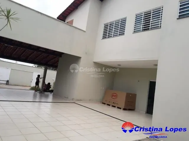 Casa com 450m² 5 quartos e 3 banheiros, à venda, no bairro Ininga em Teresina