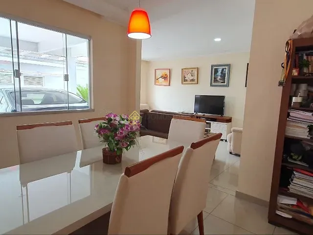 Casa 4 quartos e 4 banheiros, à venda, no bairro Parque Ipiranga em Resende