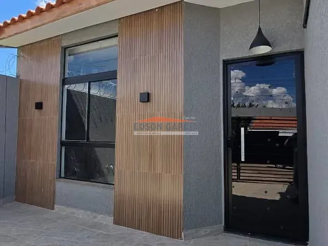 Casa 3 quartos e 2 banheiros, à venda, no bairro Parque São Bento em Sorocaba