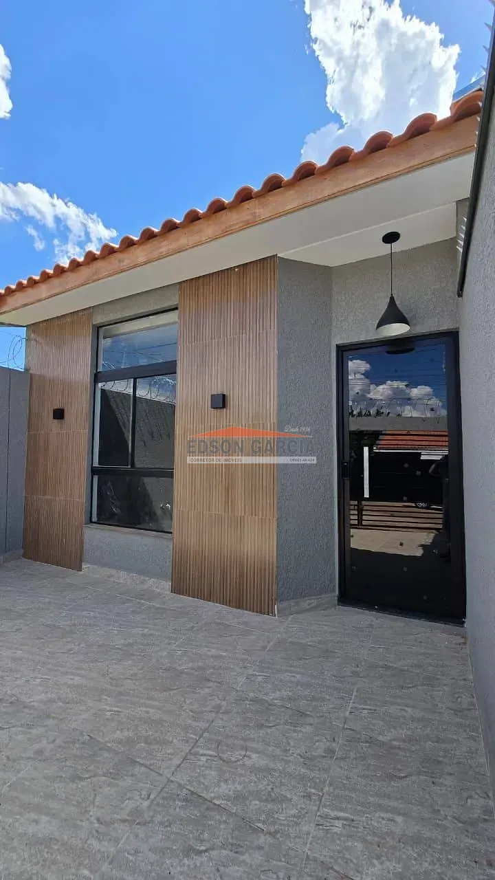 Casa, 3 quartos, 81 m² - Foto 1