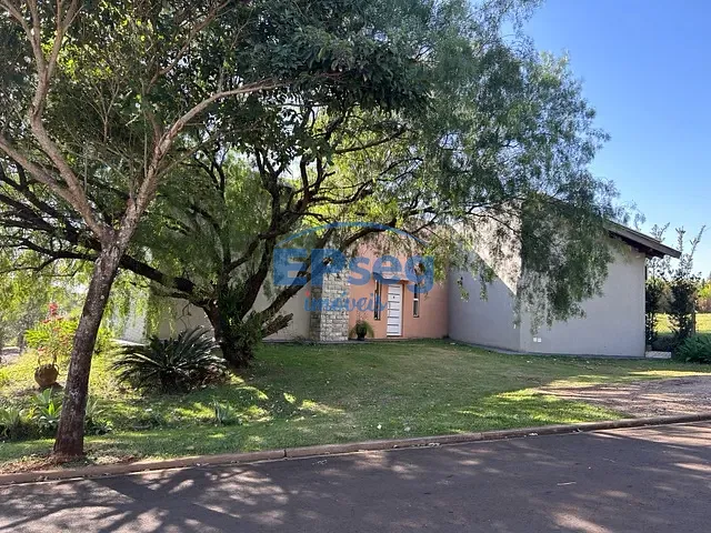 Casa com 1492m² 3 quartos e 3 banheiros, à venda, no bairro Esperança em Londrina