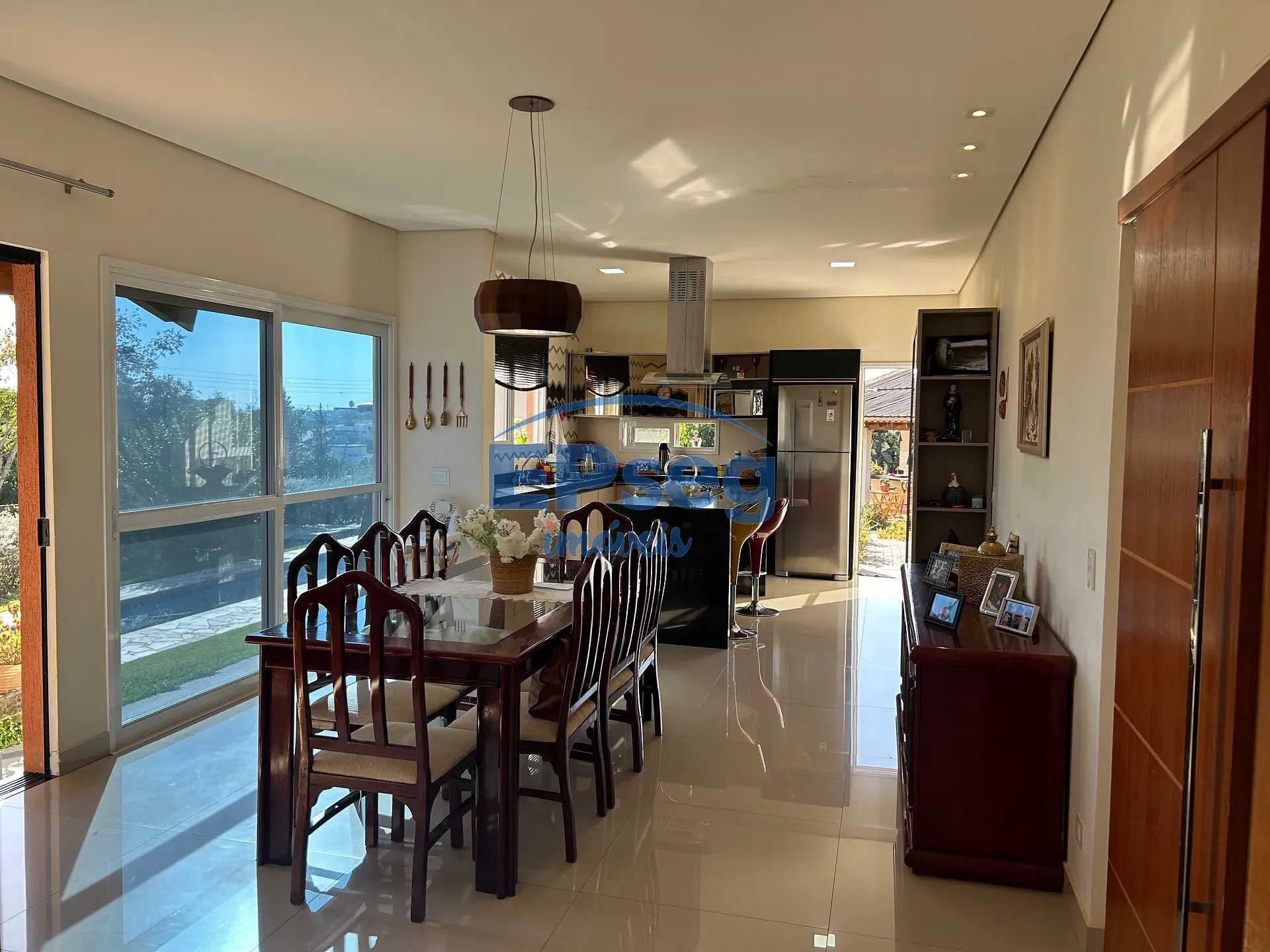 Casa, 3 quartos, 241 m² - Foto 9