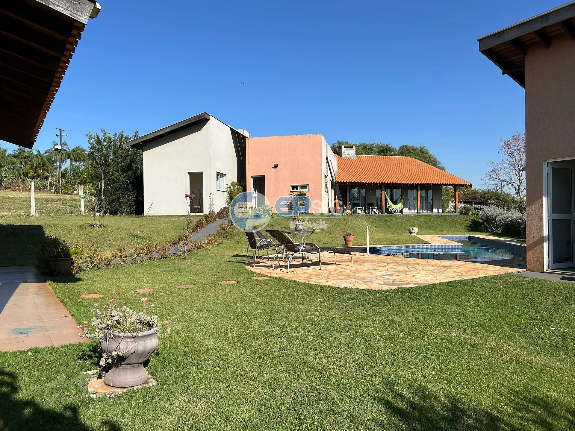 Casa, 3 quartos, 241 m² - Foto 38