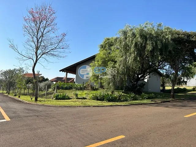 Casa com 1492m² 3 quartos e 3 banheiros, à venda, no bairro Esperança em Londrina
