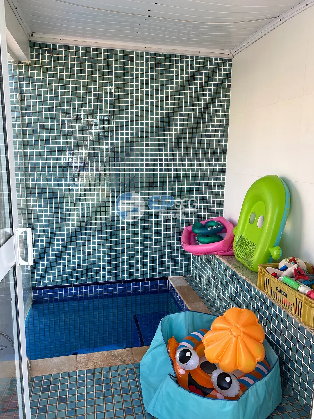 Casa, 3 quartos, 241 m² - Foto 32