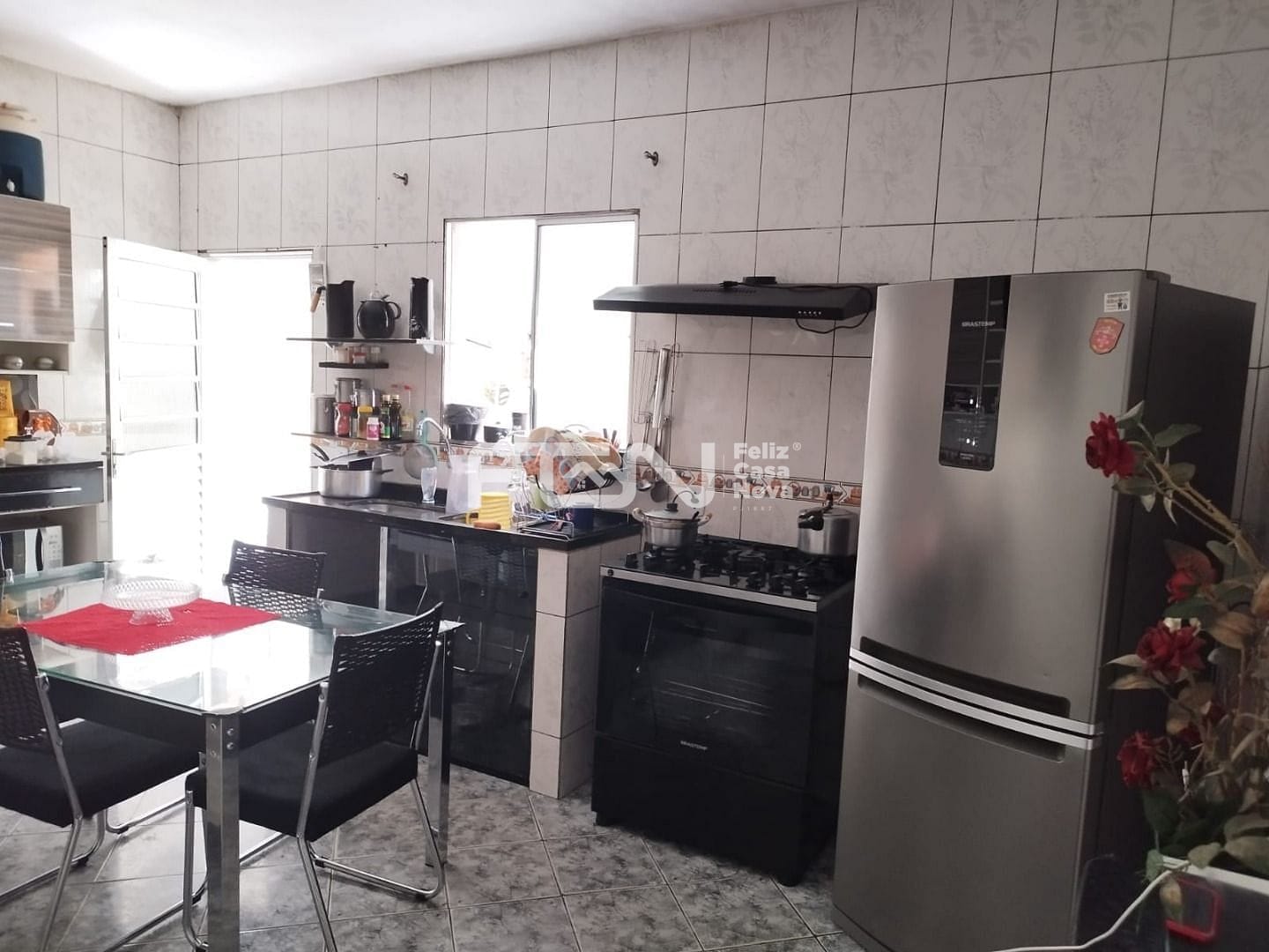 Casa à venda com 3 quartos, 10m² - Foto 7