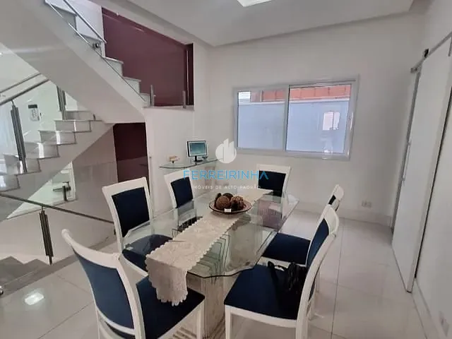 Casa com 369m² 4 quartos e 6 banheiros, à venda, no bairro Urbanova em São José dos Campos