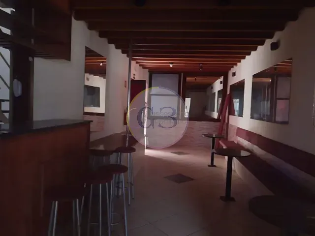 Casa para alugar, no bairro Centro em Pelotas