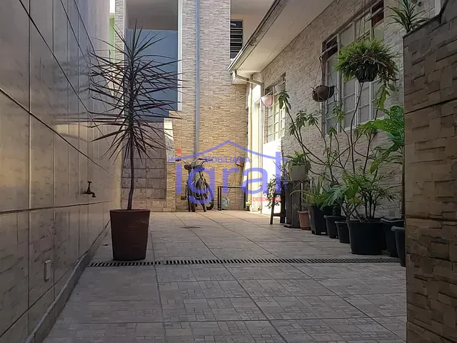 Casa com 216m² 2 quartos e 1 banheiro, à venda, no bairro Jardim Oriental em São Paulo
