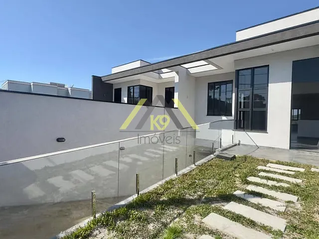 Casa com 180m² 2 quartos e 3 banheiros, à venda, no bairro Jardim Paulista em Campina Grande do Sul