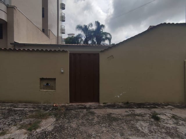 Foto do Casa - Casa para locação, Centro, Lavras, MG | Burgarelli Imóveis