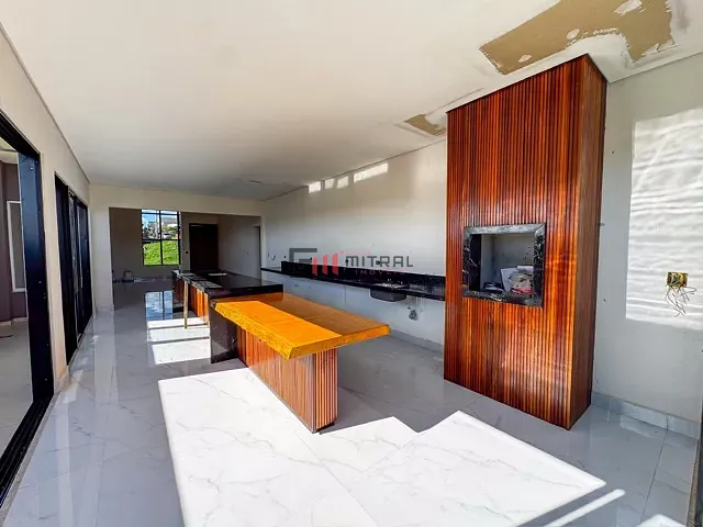 Casa com 280m² 3 quartos e 4 banheiros, à venda, no bairro Gleba Simon Frazer em Londrina