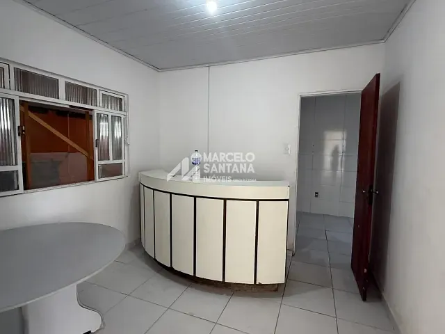 Casa para alugar, no bairro Centro em Vitória da Conquista