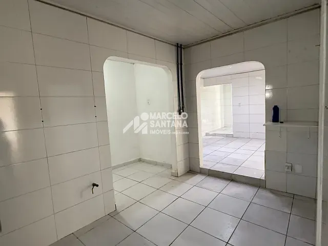 Casa para alugar, no bairro Centro em Vitória da Conquista
