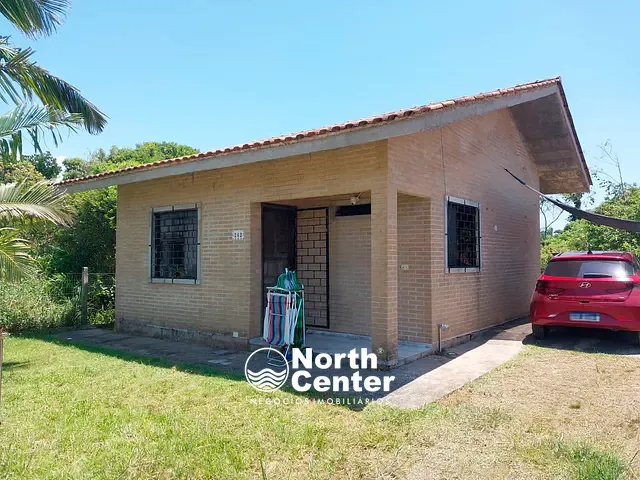 Casa com 325m² 2 quartos e 1 banheiro, à venda, no bairro Salinas em Balneário Barra do Sul