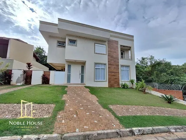 Casa com 396m² 3 quartos e 4 banheiros, à venda, no bairro Fazenda Santana em Valinhos