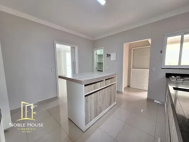 Casa com 396m² 3 quartos e 4 banheiros, à venda, no bairro Fazenda Santana em Valinhos