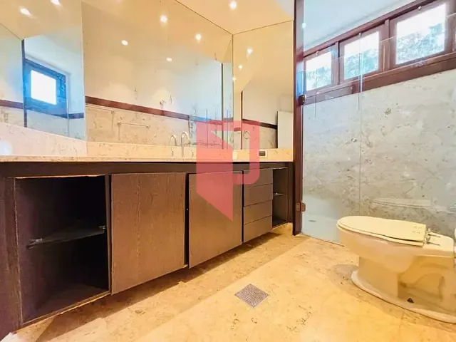 Casa 4 quartos e 5 banheiros, à venda, no bairro Bandeirantes (Pampulha) em Belo Horizonte