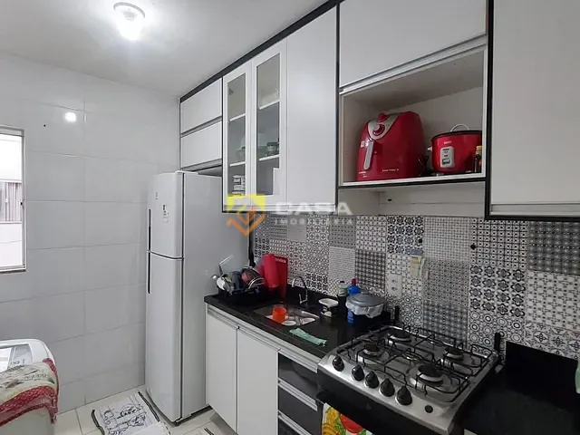 Casa 2 quartos e 1 banheiro, à venda, no bairro Vista da Serra II em Serra