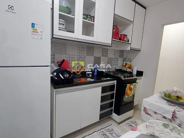 Casa 2 quartos e 1 banheiro, à venda, no bairro Vista da Serra II em Serra