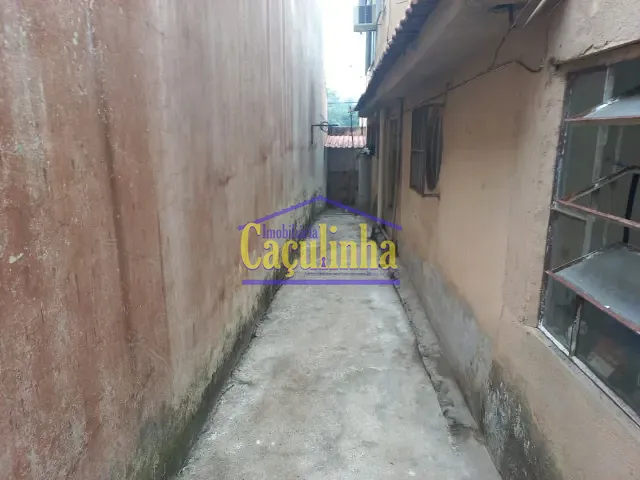 Casa com 1m² 1 quarto e 1 banheiro, à venda, no bairro Santanesia em Piraí