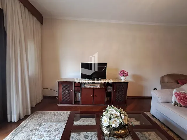 Casa com 195m² 3 quartos e 3 banheiros, à venda, no bairro Vila Ipojuca em São Paulo